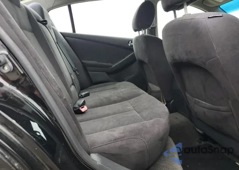 2010 Nissan Altima Base z USA, uszkodzony, nr VIN 1N4AL2AP4AN451221